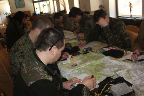 topografia, mapa, buzola, vycvik kurz armytraining.sk